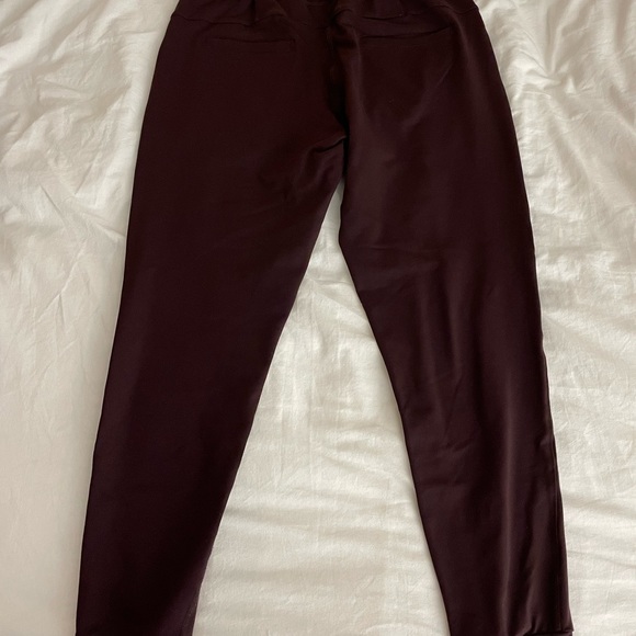 Alphalete Premium Jogger - Picture 2 of 3